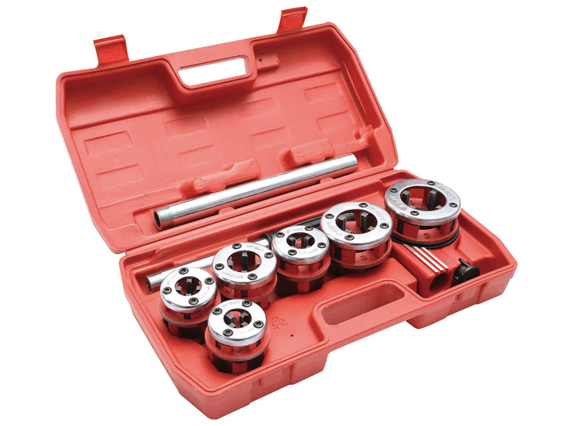 <b>RATCHET PIPE THREADING KIT, TYPE 62B</b>